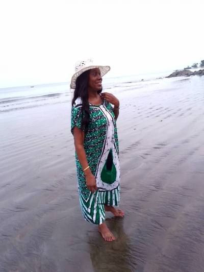 Marosita 58 años Yaoundé  Camerún