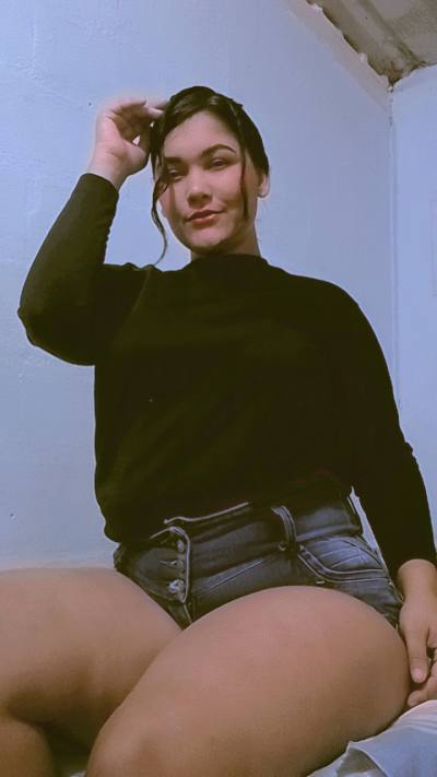 Paola 24 años Bolivar  Colombia