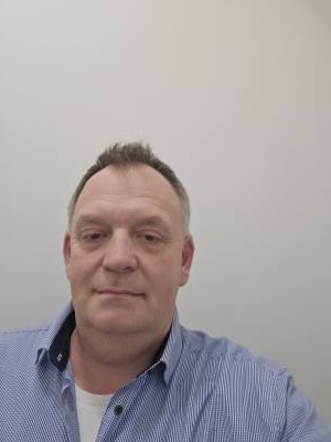 Alex 56 años Braunschweig Alemania