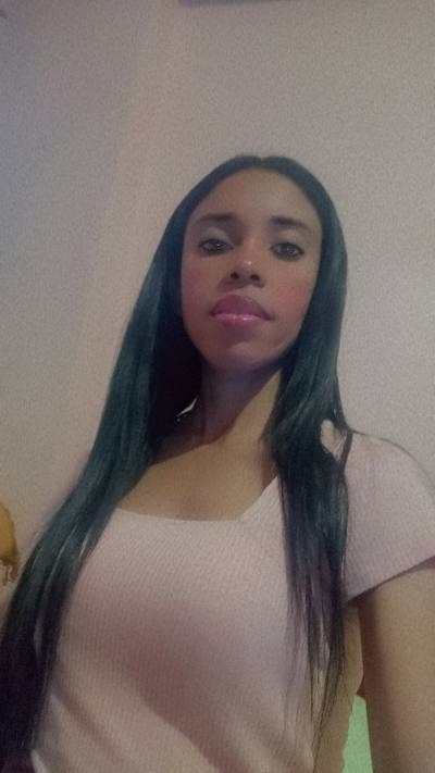 Geraldine 37 Jahre Medellín Colombie