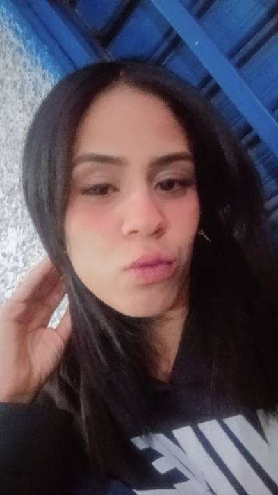 Anais 23 años Caracas Venezuela