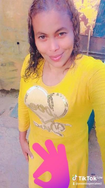 Yosanira 38 años Ciudad Venezuela