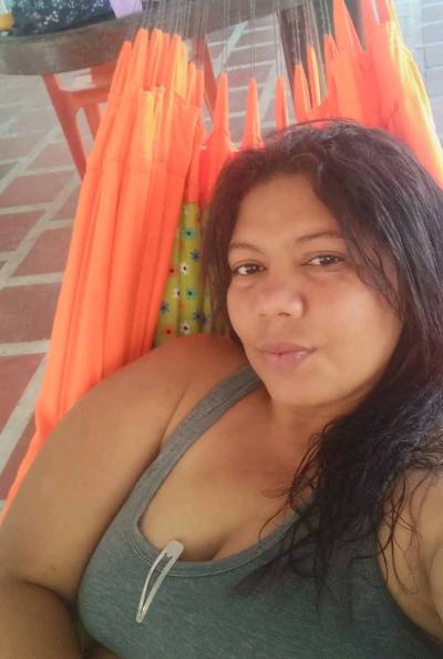 Rebecca 36 ans Bolivar Venezuela