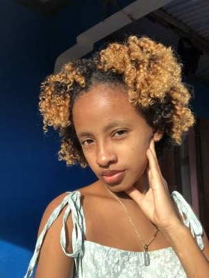 Rominah 19 años Commune Urbaine De Toamasina Madagascar