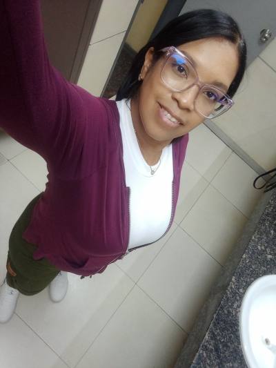 Roselyn 46 años Caracas Venezuela