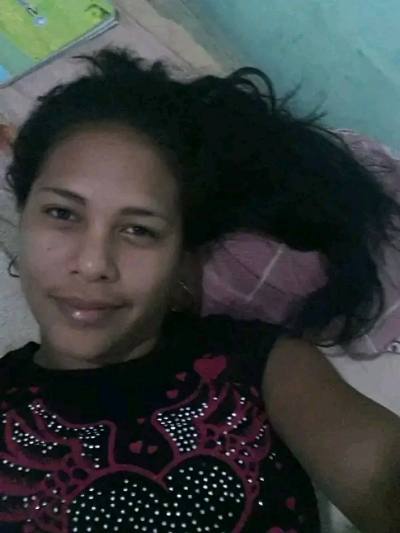 Gabriela 35 años Anzoátegui  Venezuela