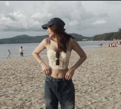 Suradit 36 ans Bangkok Thaïlande