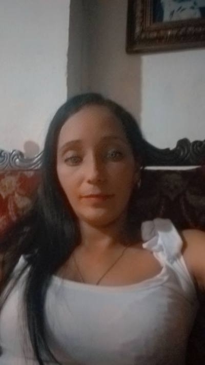 Isabel 25 años Isabel  Venezuela