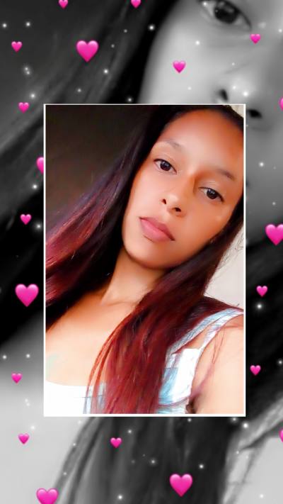 Andrea 29 años Caracas  Venezuela