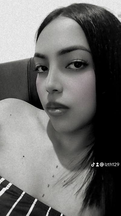 Lizeth 24 years Caracas Venezuela