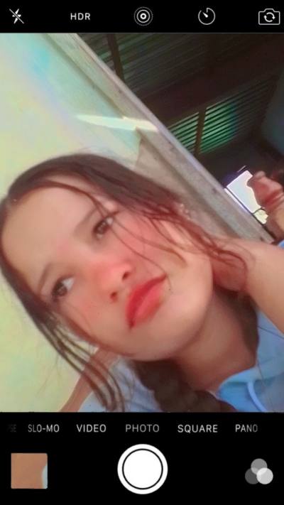 Adri 18 años Nueva Esparta  Venezuela