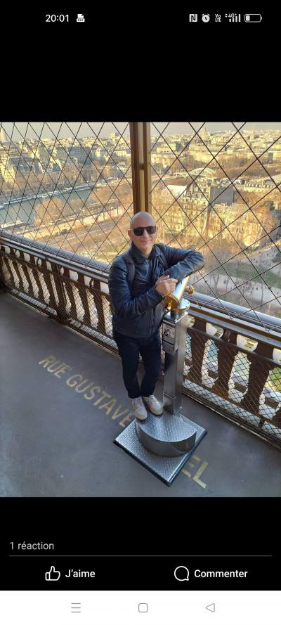 Goran 56 años Bobigny Francia