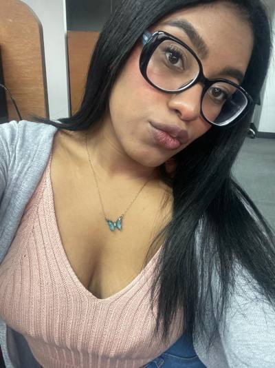 Valentina 22 años Caracas Venezuela