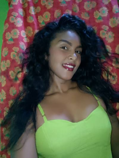 Alejandra 31 años Valencia  Venezuela
