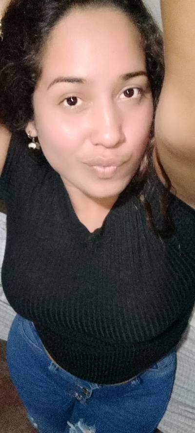 Lismary 31 años Anzoátegui  Venezuela