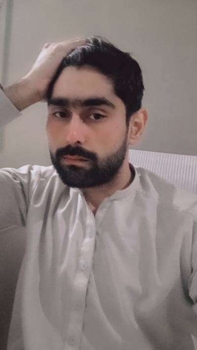 Abdou 26 años Peshawer Pakistán