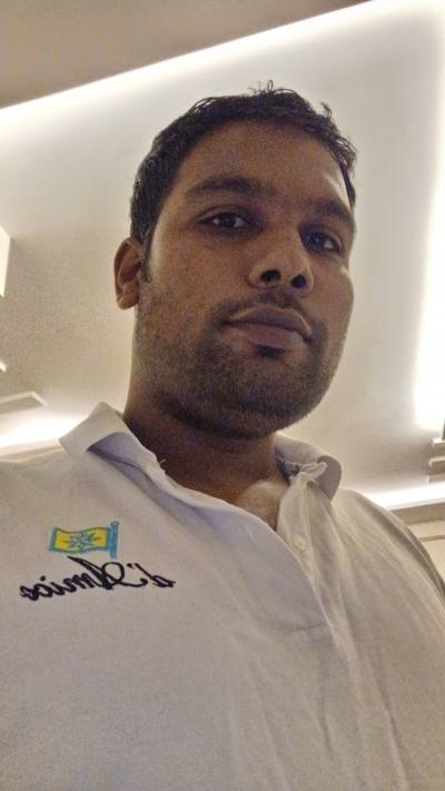 Manish 28 Jahre Cali Colombie