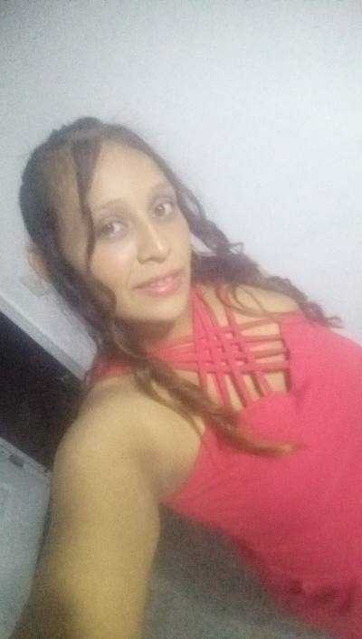 Everlyn 22 años Barinas  Venezuela