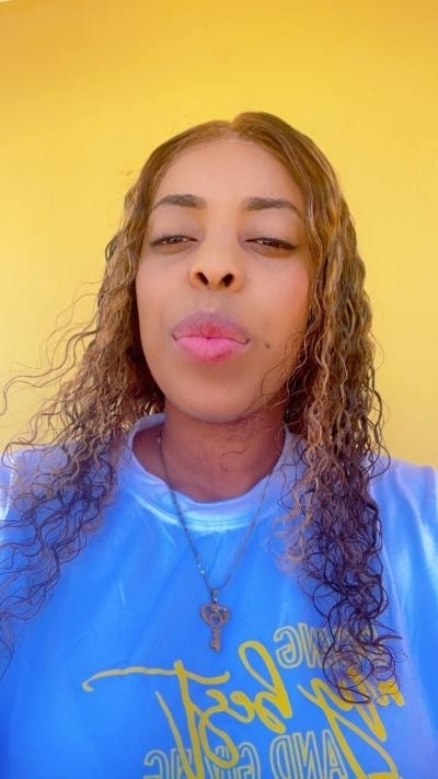Yeen 27 ans Santos Domingo  République centrafricaine