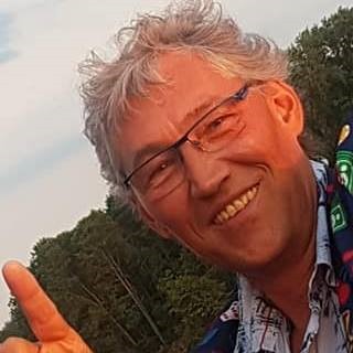 Mario 59 años Berlin  Alemania