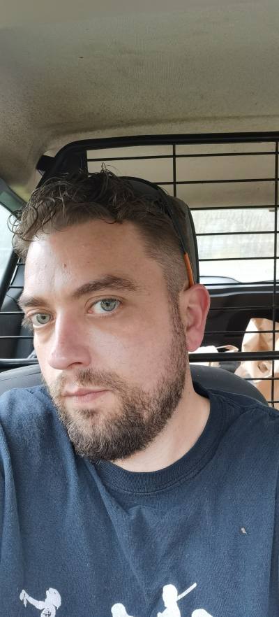 Sebastien 39 ans Combourg France