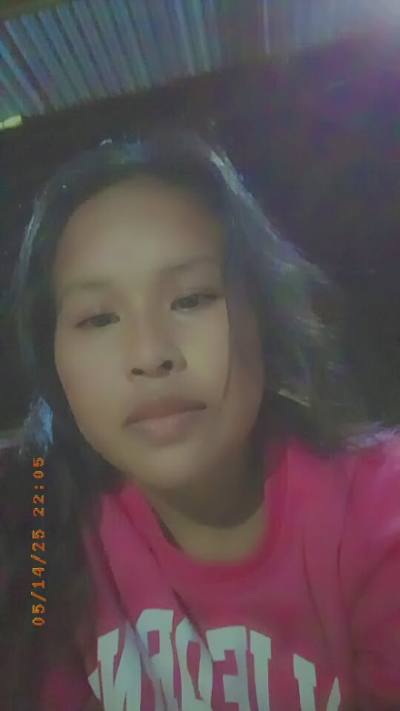 Alexandra 21 ans Santa Elena De Uairen  Venezuela