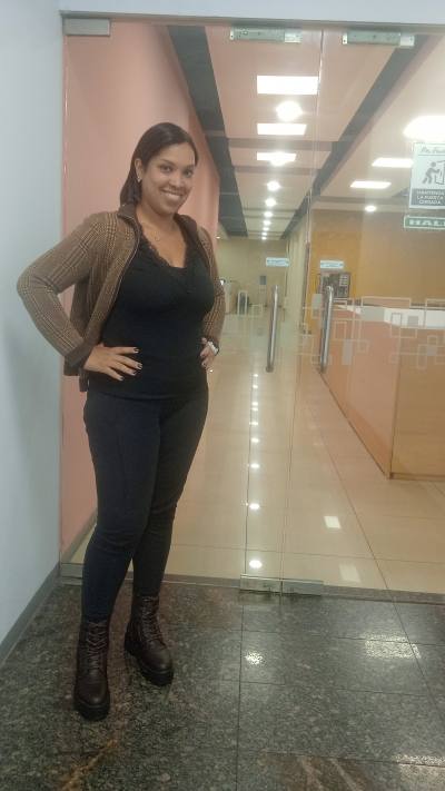 Roselyn 46 años Caracas Venezuela