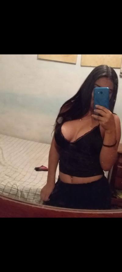 Aylany 26 años Caracas  Venezuela