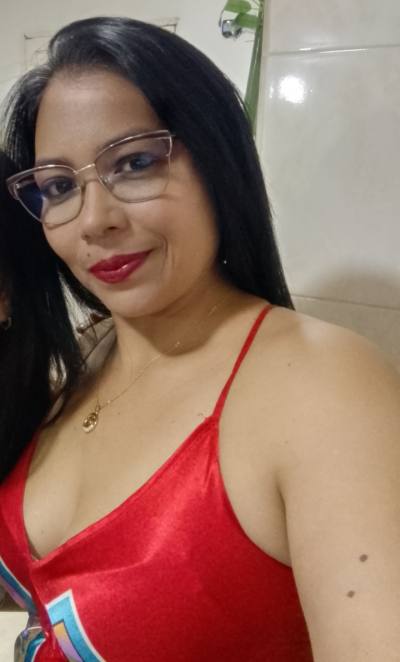 Mely 38 años Aragua  Venezuela