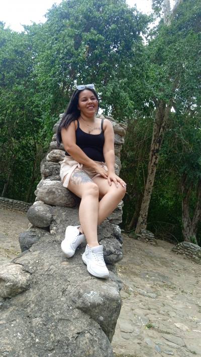 Diarlin 41 años Barquisimeto  Venezuela
