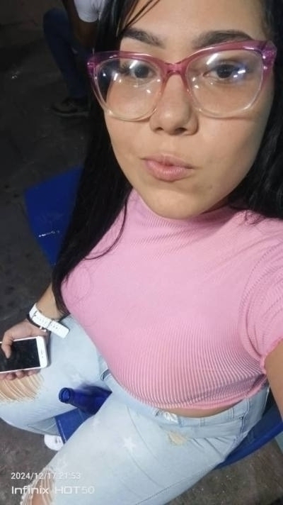 Alexa 25 años Caracas Venezuela