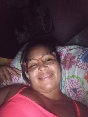 Vicky 25 años Maracay  Venezuela