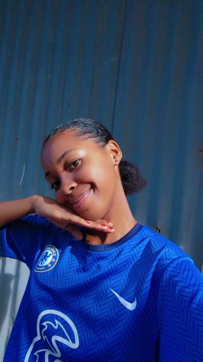 Olivianne 19 Jahre Antsiranana, Diego Suarez  Madagaskar