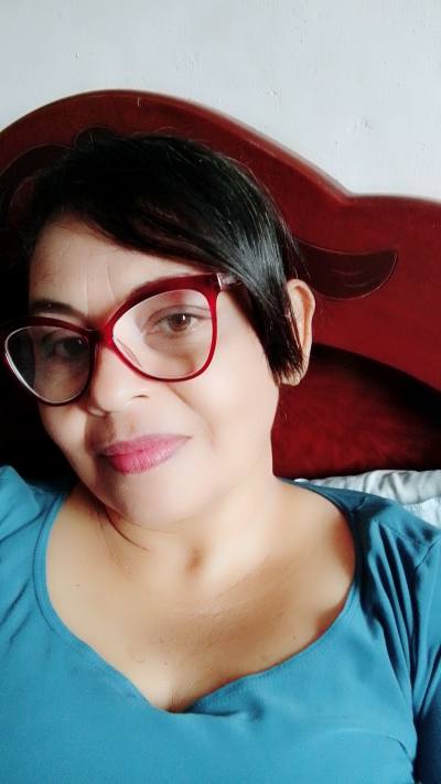 Arelys 49 ans Madrid  Espagne