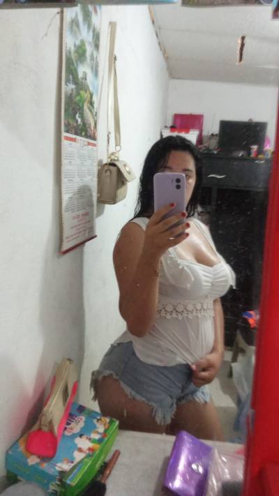 Vanessa 22 años Bucaramanga  Colombia