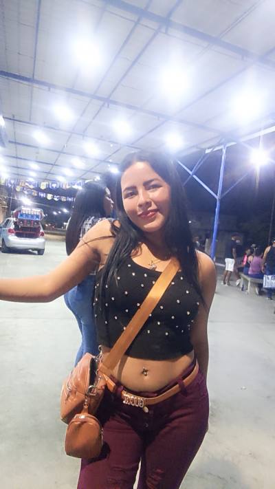 Saiichy 23 ans Maracay Venezuela
