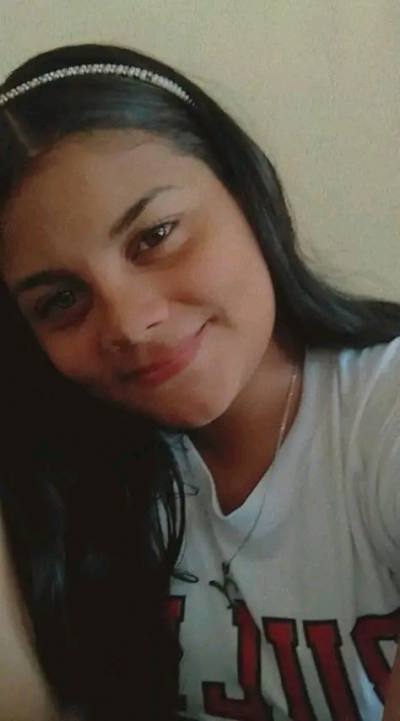 Jennifer 28 ans Anzoátegui  Venezuela