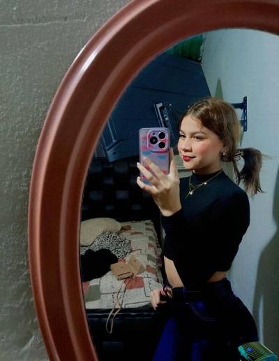 Neyliana 23 años Ciudad Bolivar  Venezuela