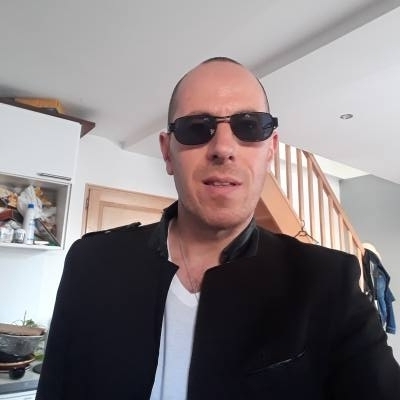 Bruno 52 ans Paris France