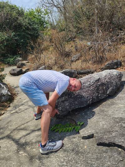 Peter 48 años Baden  Austria