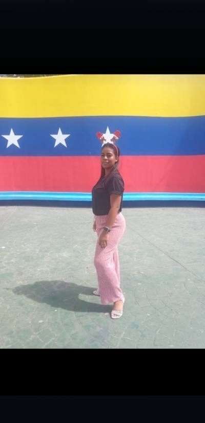 Marianny 26 años Anzoátegui  Venezuela