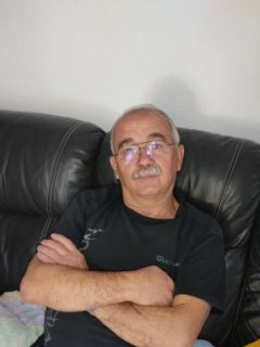 Motard 68 Jahre Gap Frankreich