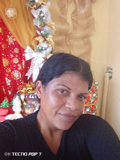 Adriannys 36 años Maturín  Venezuela