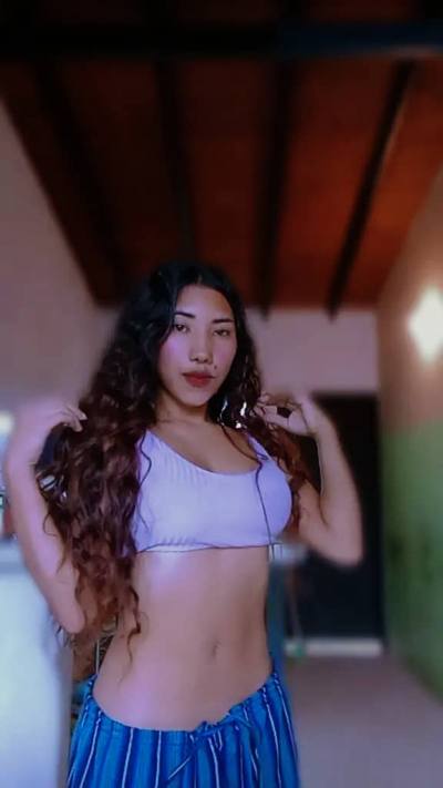 Laly 21 Jahre Caracas  Venezuela