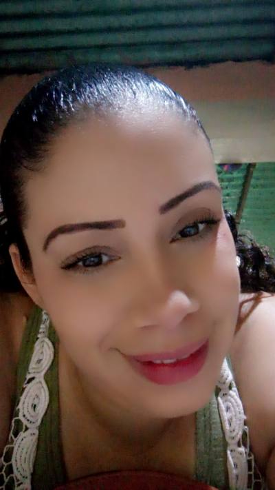 Anny 40 años Aragua  Venezuela