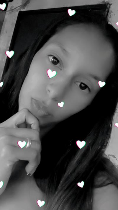 Andrea 29 años Caracas  Venezuela
