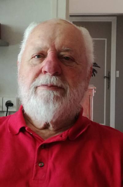 Mic 93 años Nogent Francia