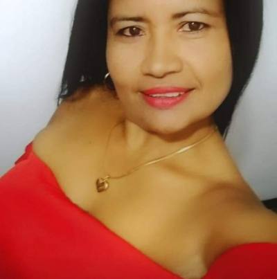 Indira 51 ans Francia Italie