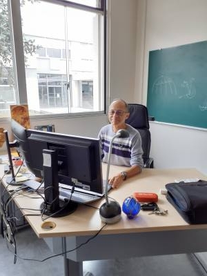 Alain 66 años Toulouse Francia