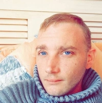 Kévin 32 años Rochefort  Francia